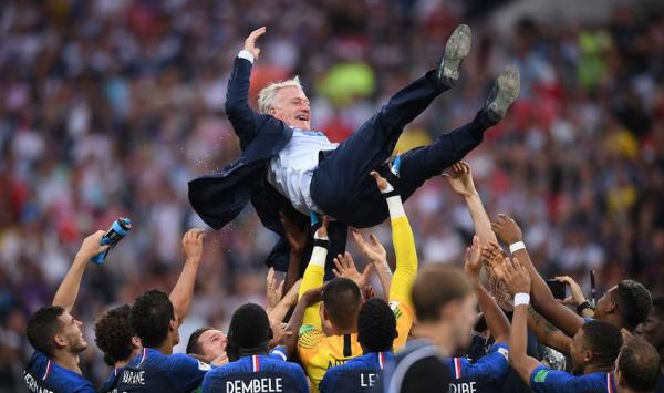 “铁腕”德尚！开除本泽马那天，法国队的成功就注定了