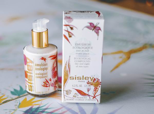 滚珠香瓶、修颜气垫霜、艺术限量版，这个夏天的美妆品不得了