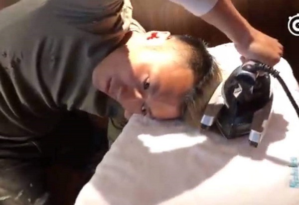 背起吉他的谢霆锋，才是我们记忆中的那个谢霆锋