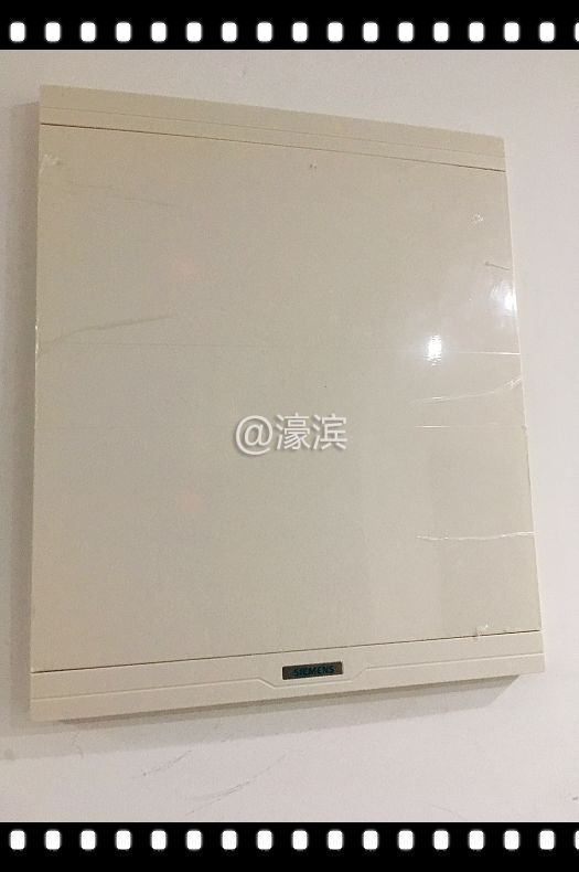 客厅强电箱 (1).jpg