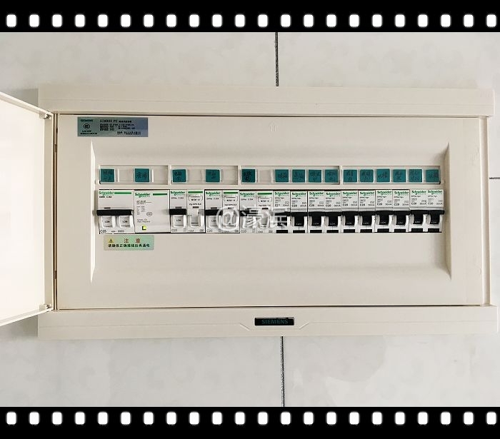 厨房强电箱  (2).jpg