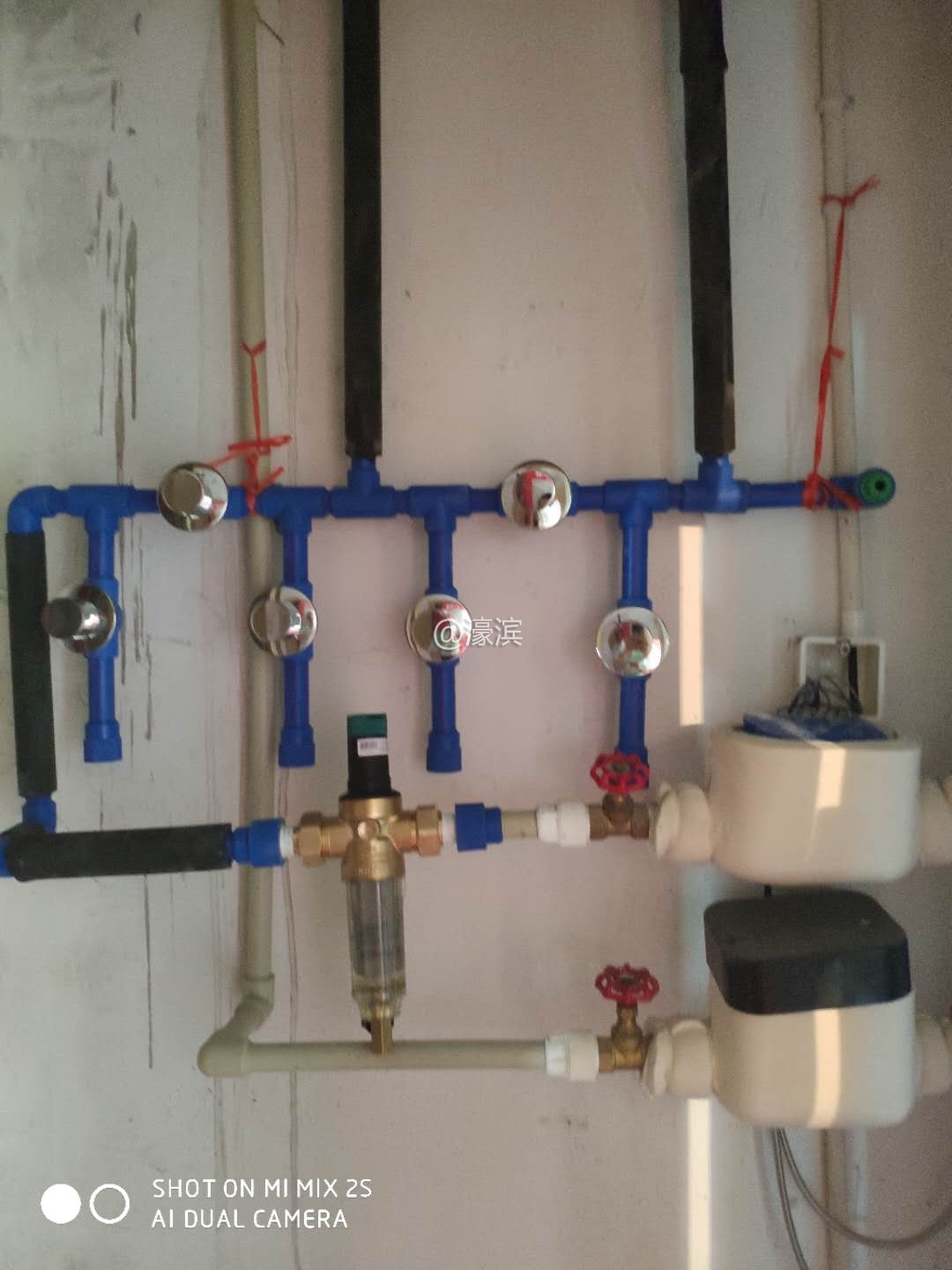 进水机和软水机阀门.jpg