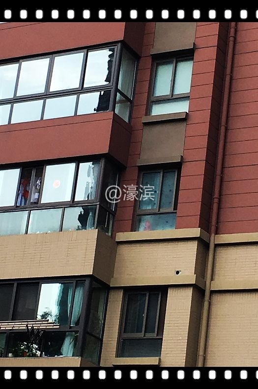 排气孔_邻居 (1).jpg