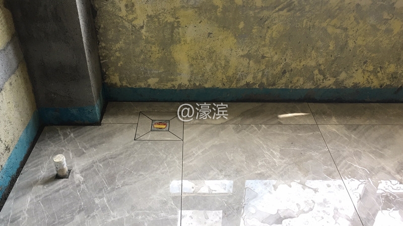 阳台地漏_副本.jpg