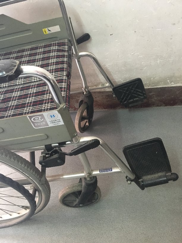 鱼跃牌 轮椅 细节3