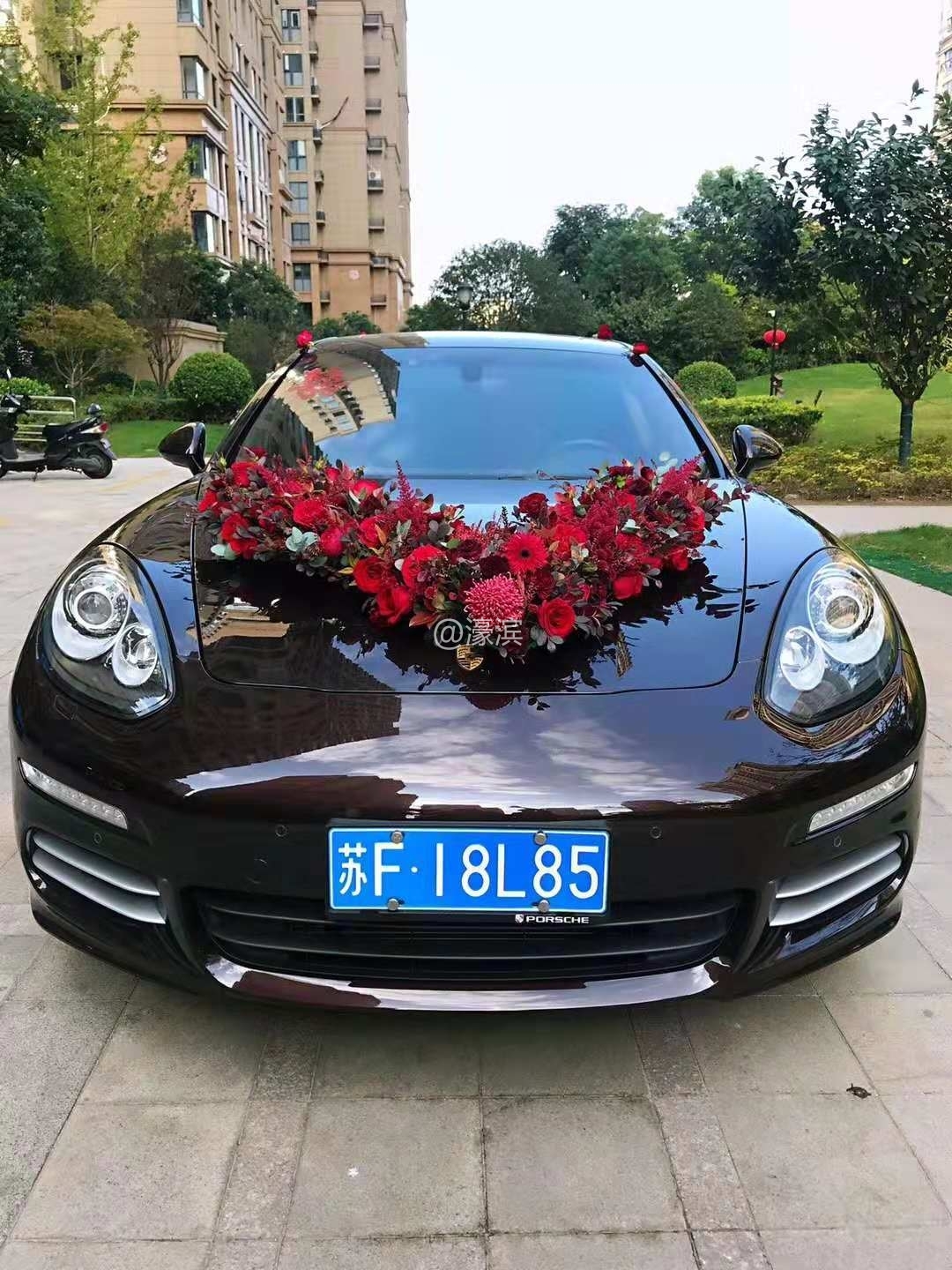 保时捷帕拉梅拉 1888.jpg