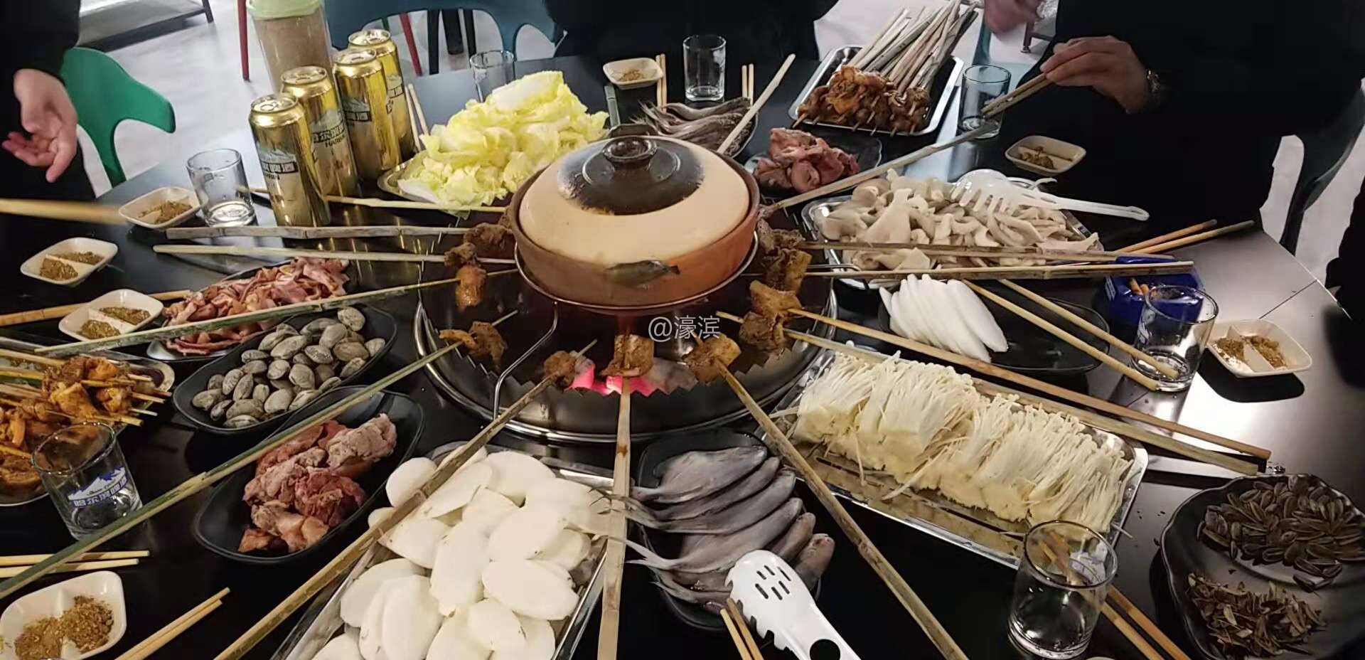 南通火盆烤肉17798880333地址：任港路44号1号楼1-3门面 飞越百度文化广场内街