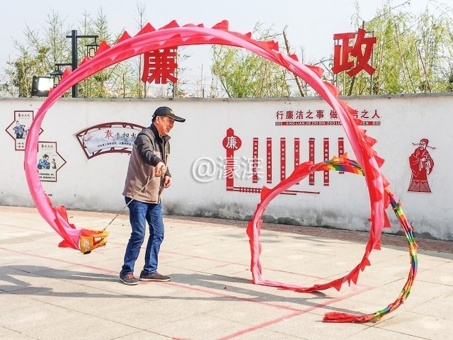 mcp_image_w_middle (2).jpg