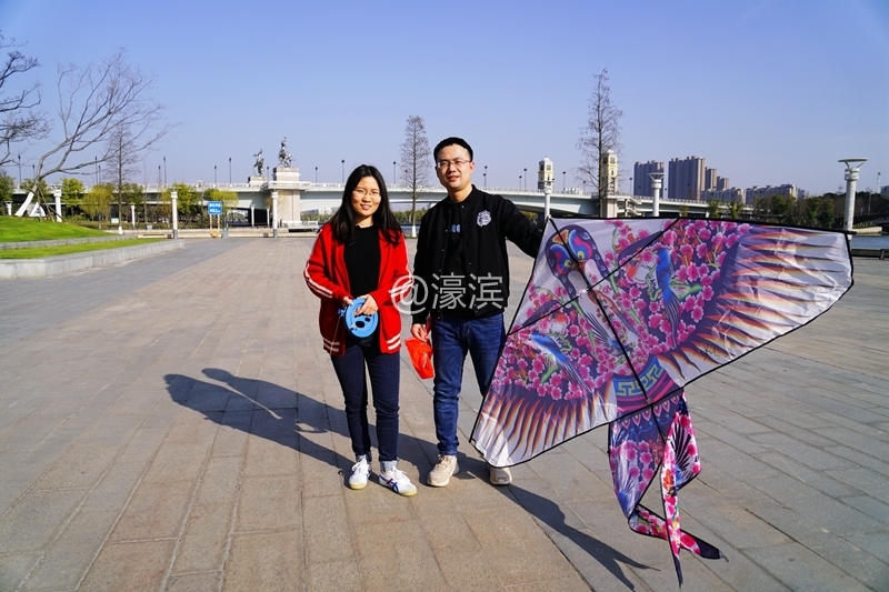 绿廊畅享 放飞爱情.jpg