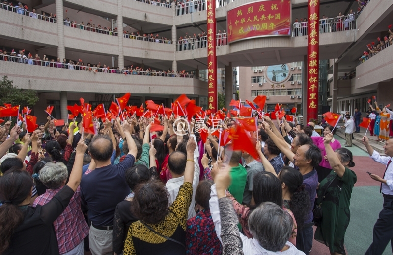 南通老干部快闪迎国庆 (4).jpg