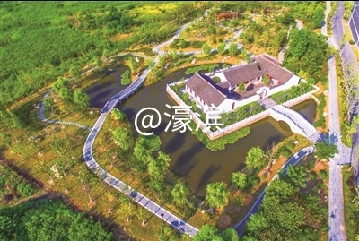 玉兰园 卑多敏摄.jpg