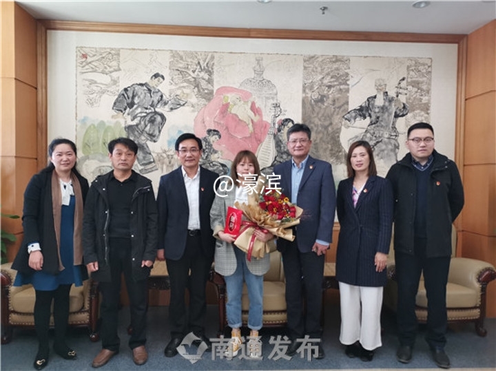 3efa142e-6abf-4e4a-bd2f-8b573a39b31e_batchwm - 副本.jpg