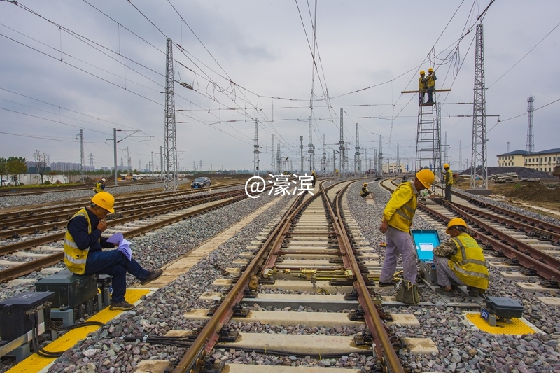 南通高铁动车所建设一片繁忙) (7).jpg