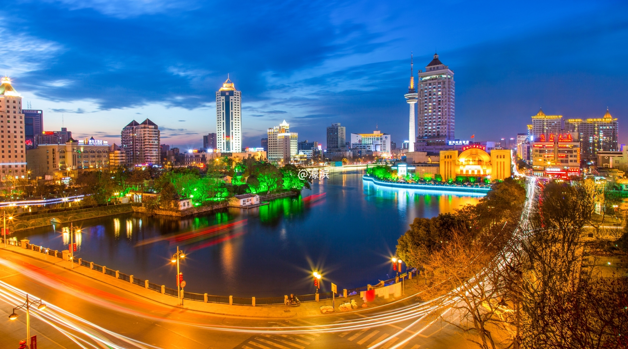 濠南夜色