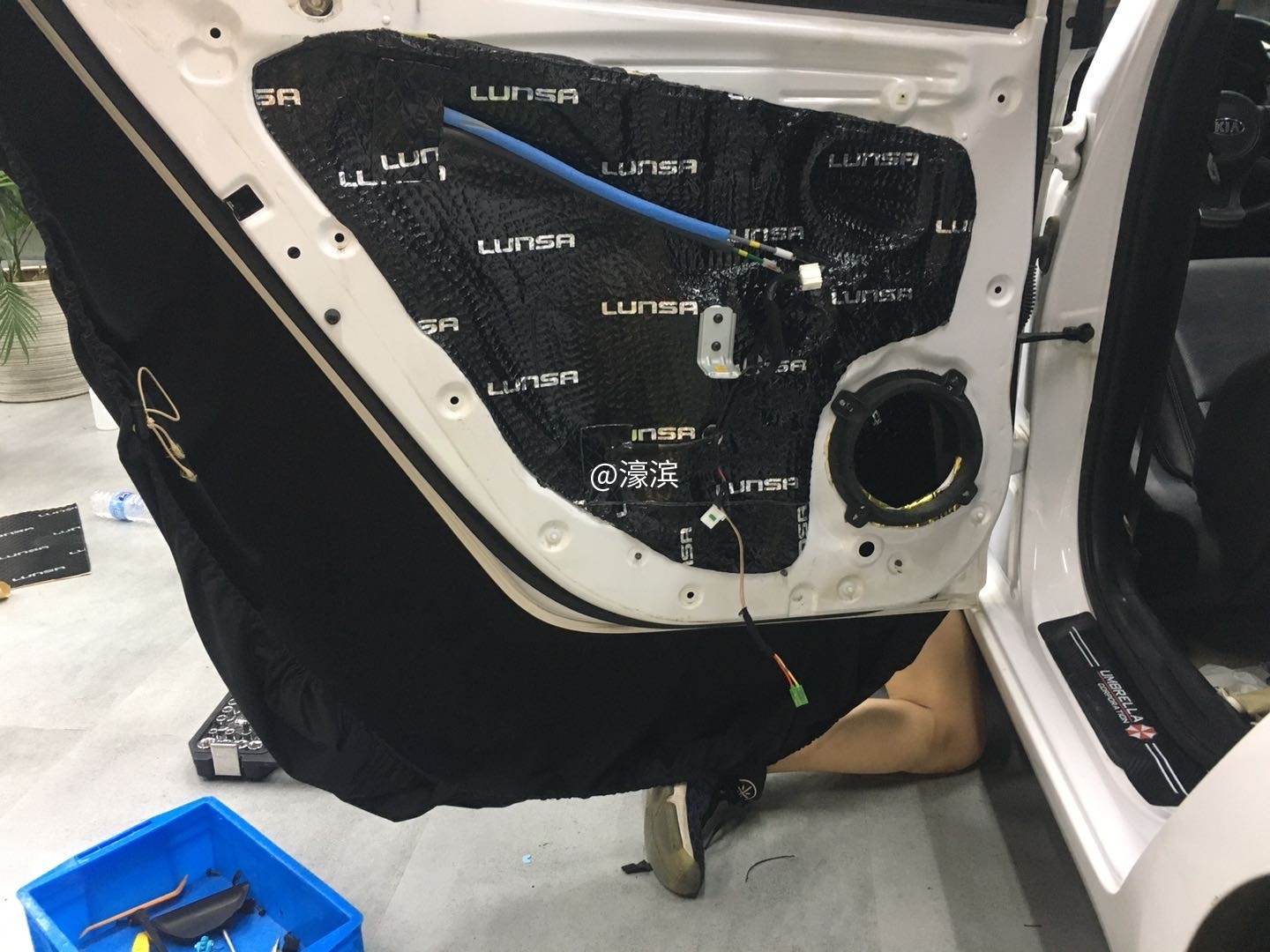 车门伦萨双层隔音