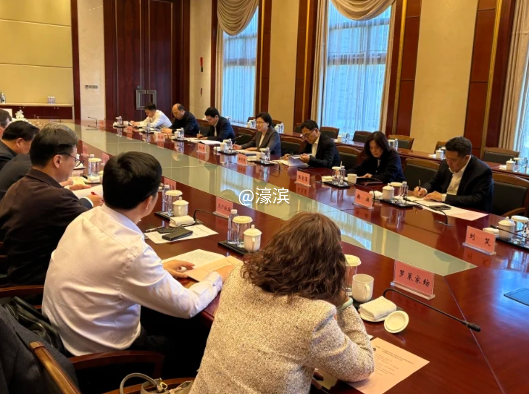 72e09c8d16ebbdcb10cc65fa78016240.png image.png