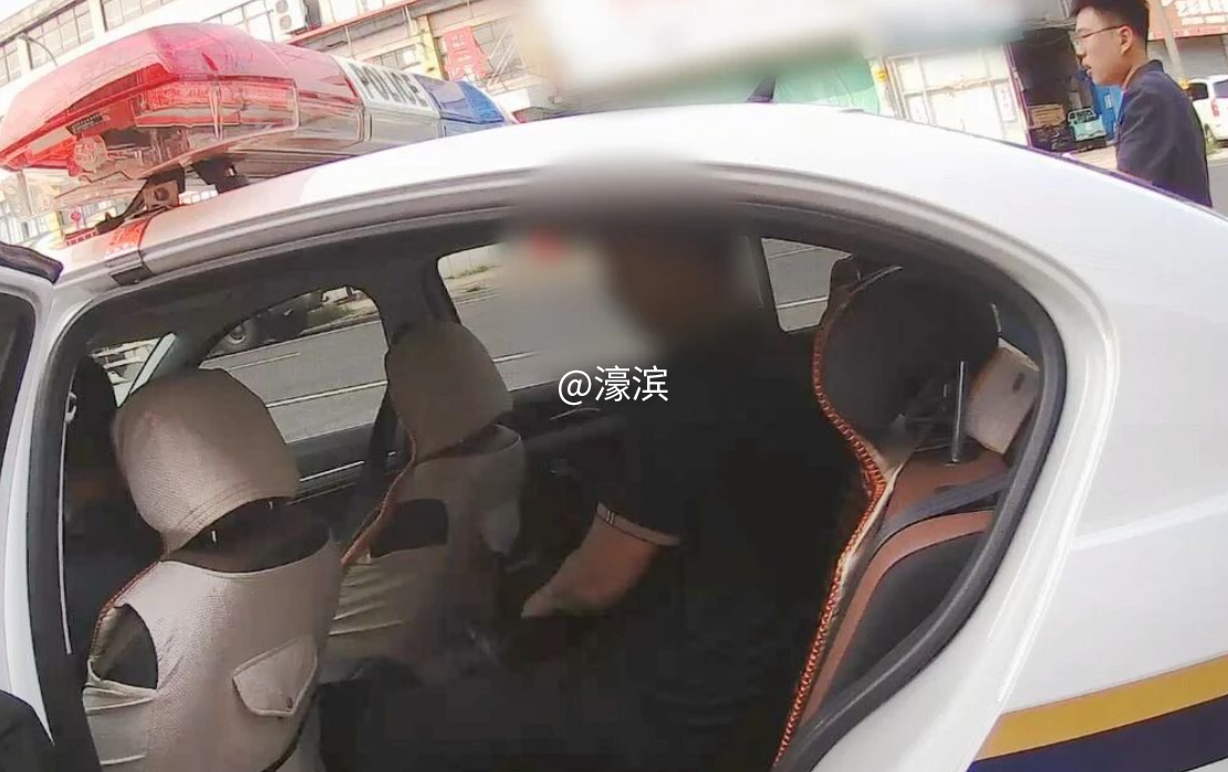 b40087531bd088be56cdaa53a39771bb.png image.png