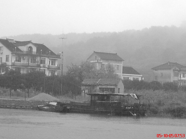 【手机掠影】~~~烟雨迷朦踏三山~~~