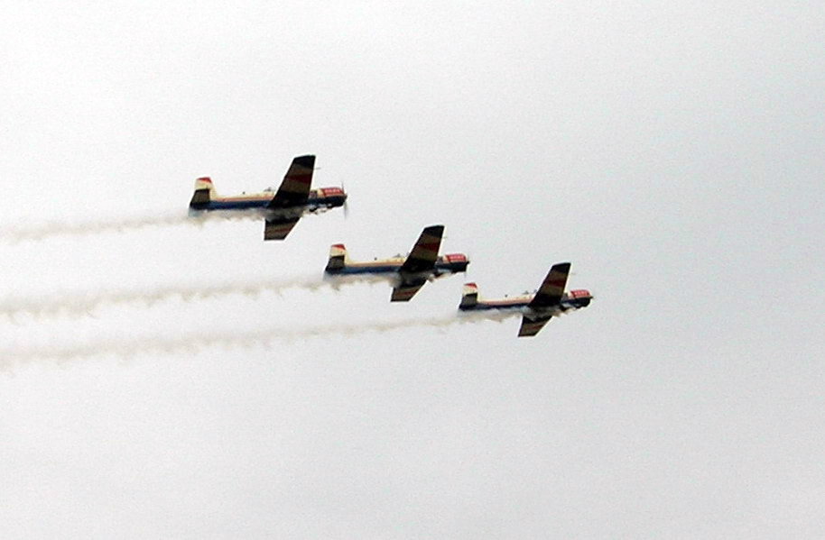 航运花絮，望能抛砖引玉！请专业的摄影爱好者来上传用大炮筒拍的PP