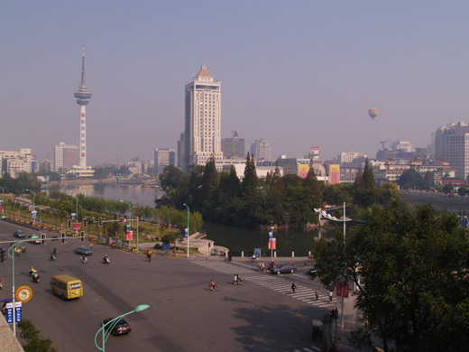 应墨痴要求e300再上片