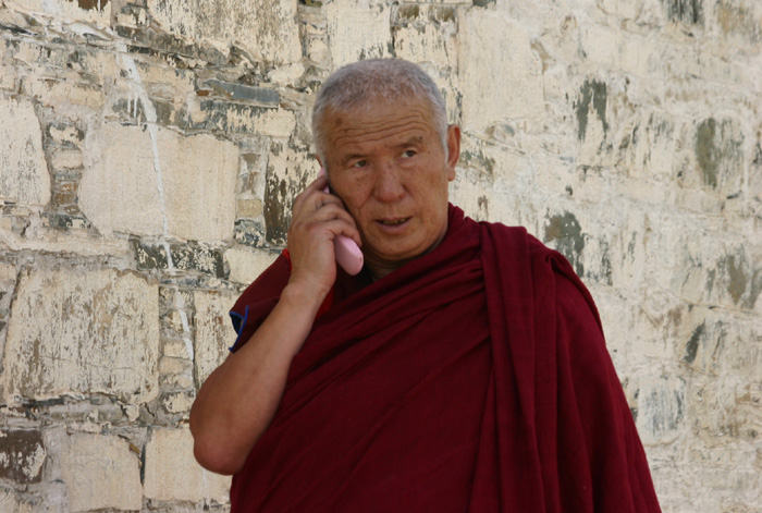 [献丑]拉卜楞寺的僧人和美女