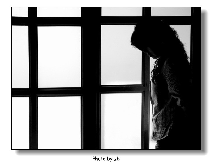 《沉思》——人像习作一幅