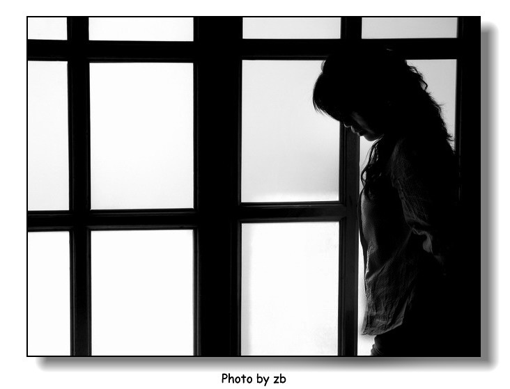 《沉思》——黑白人像习作一幅