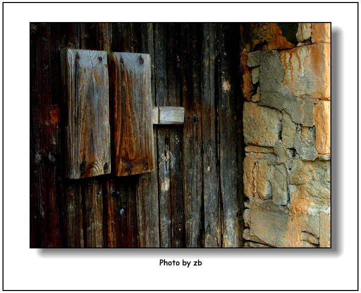 阿冰作品——《寂静卢村》