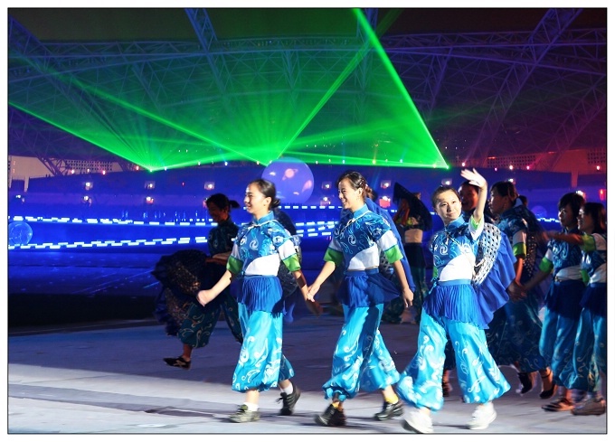 《花团锦簇16运》