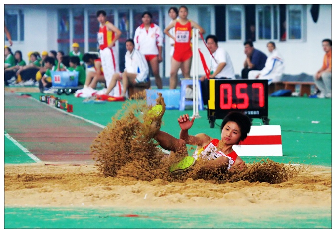 《16运田径馆所见--跳远》