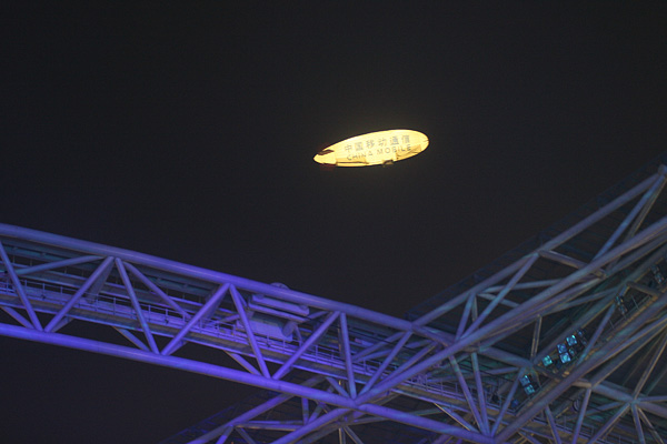 一些表演以外的画面