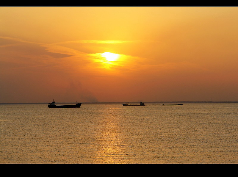 [原创]日落江畔