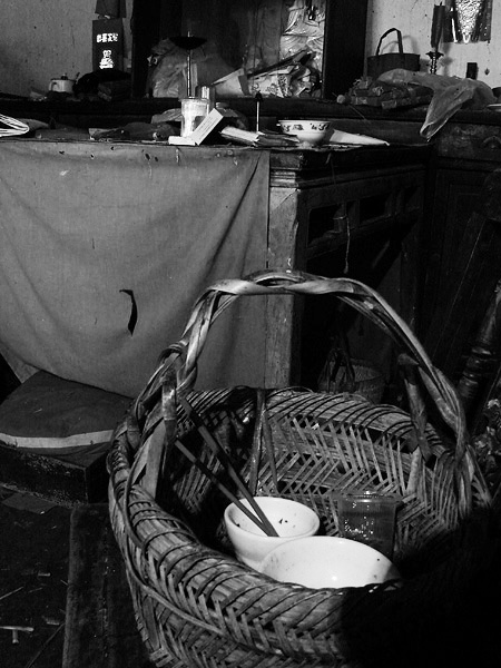 ~~~俗世的忍耐，剥离的清净~~~