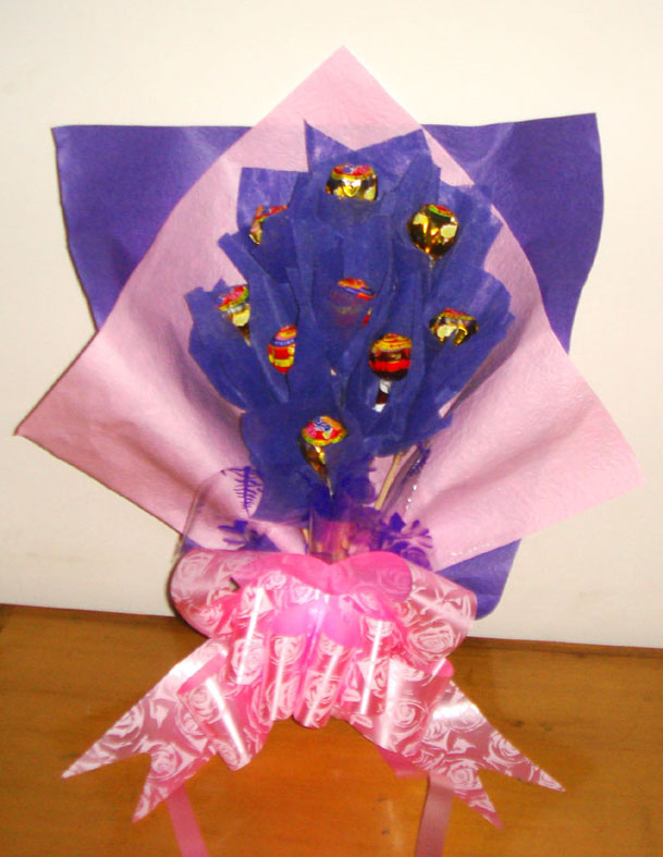 圣诞两大浪漫礼物！糖果花束！情侣手套！