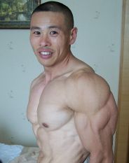 请问虹桥附近有健身馆吗？