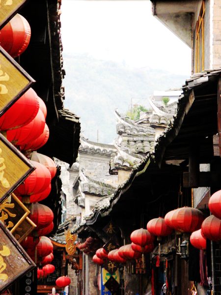 边走边拍之湘西凤凰之洛阳龙门之华山论剑