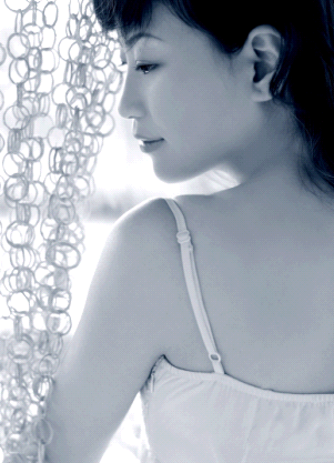 ＣＯＣＯ看看我的头像和签名．．