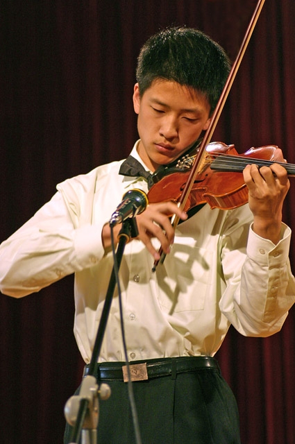 市第三届中小学生独唱、独奏、独舞比赛掠影