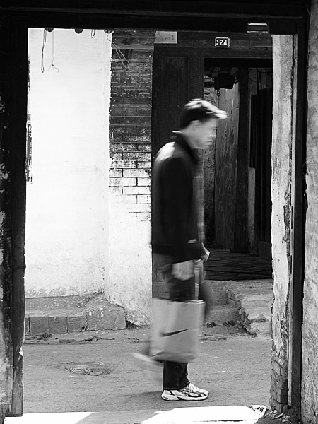 [原创] ~~~寺街印象之~~~匆匆过客~~~