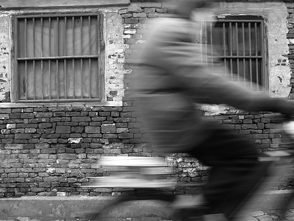 [原创] ~~~寺街印象之~~~匆匆过客~~~