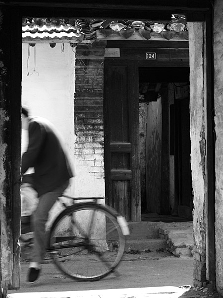 [原创] ~~~寺街印象之~~~匆匆过客~~~