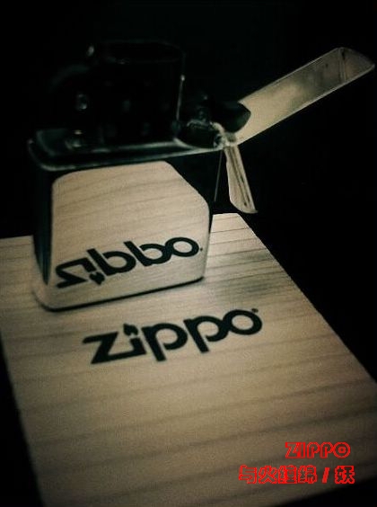 刚从飞机上掉下来的....