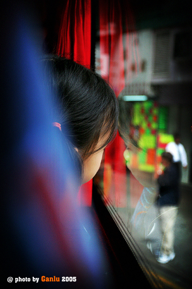 【05末港岛劳模扫街】