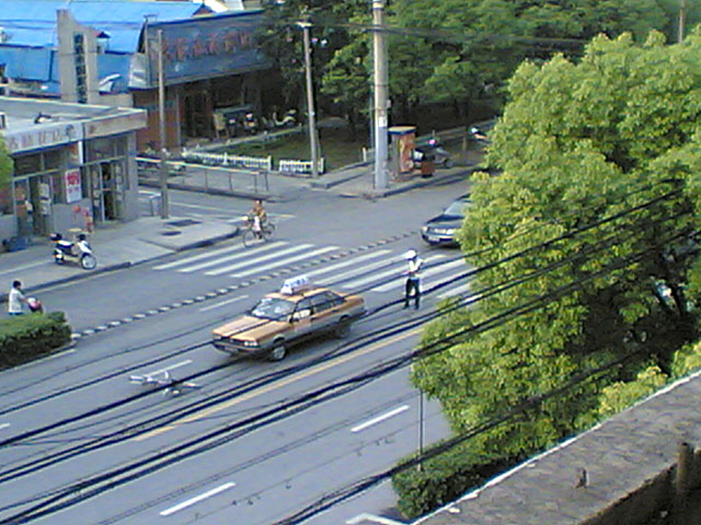 [记录]青年西路上的一起车祸