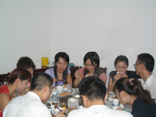 [注意]昨天的聚会很热闹，照片上传中。