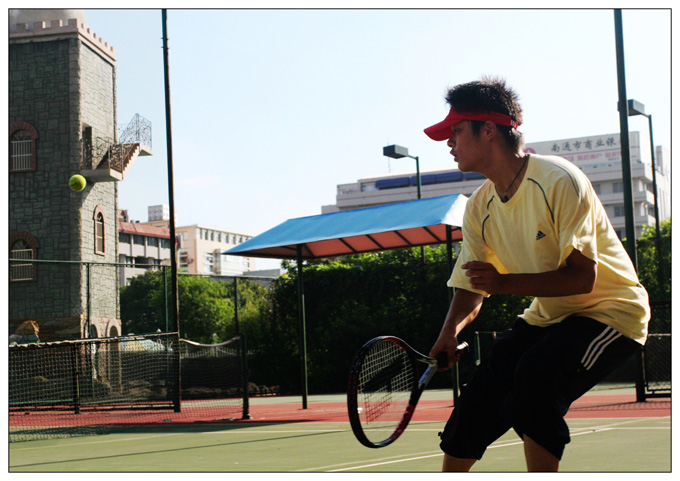 《并非网球比赛》