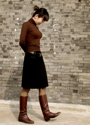 黑瞳视觉－－人像（冬天的阳光，照在墙上，照在脸上）尝试作品！