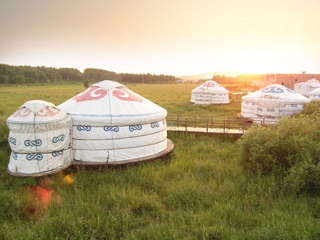 【迟来的作业】  骑行在美丽的坝上草原!!!