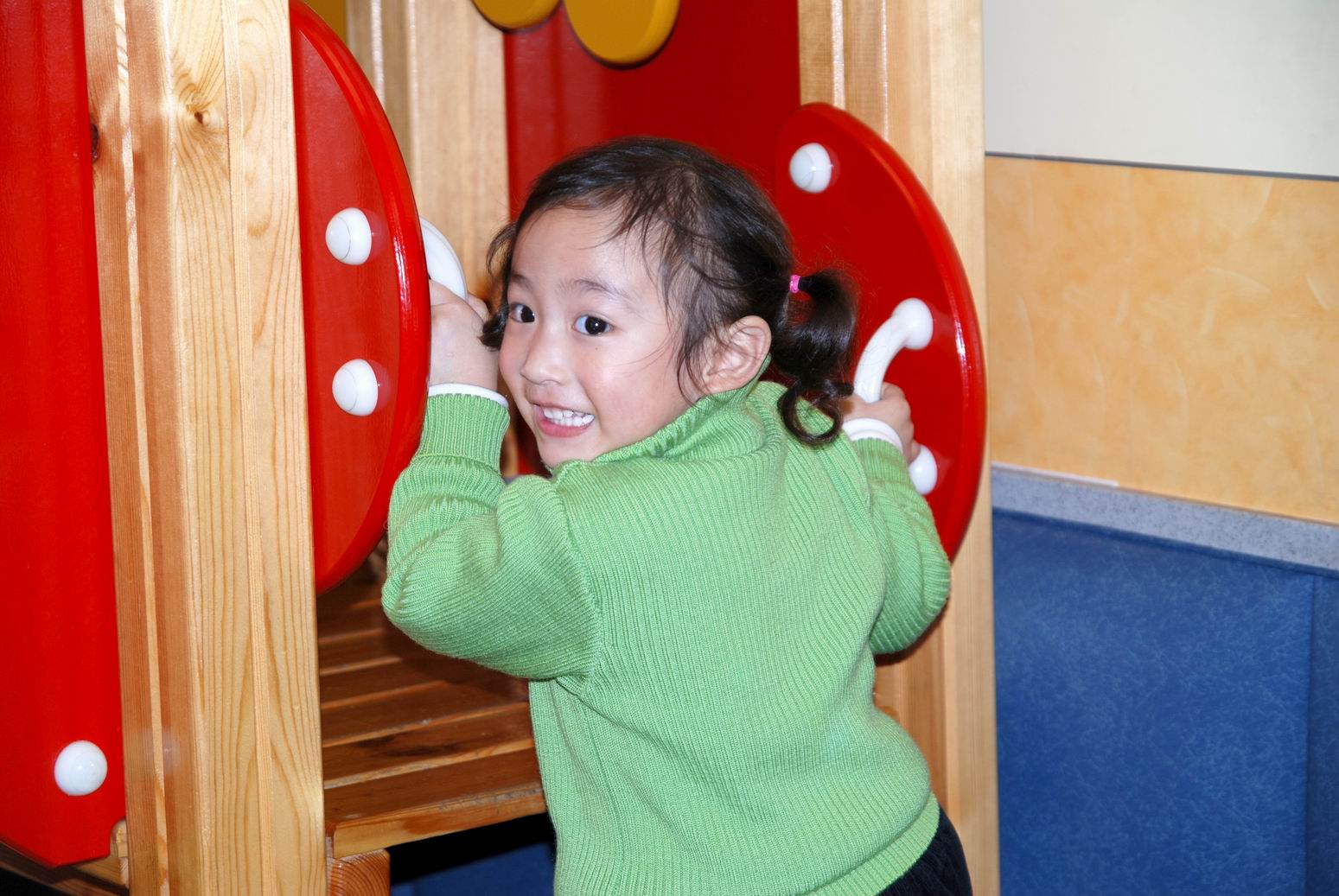 [转帖]情人节拍了几张小情人的PP