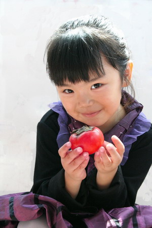 挑了几张女儿的照片，小美女哟！(黑瞳视觉)